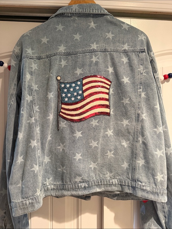 Elizabeth and James Jackets & Blazers - Elizabeth and James Light Blue Star-Print Denim Jacket/flag sequin NWOT